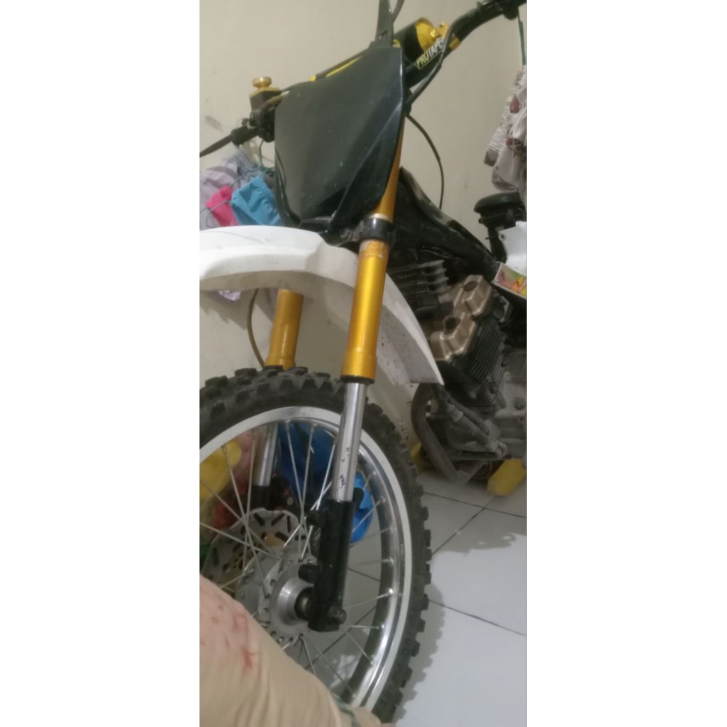 shock depan USD minerva