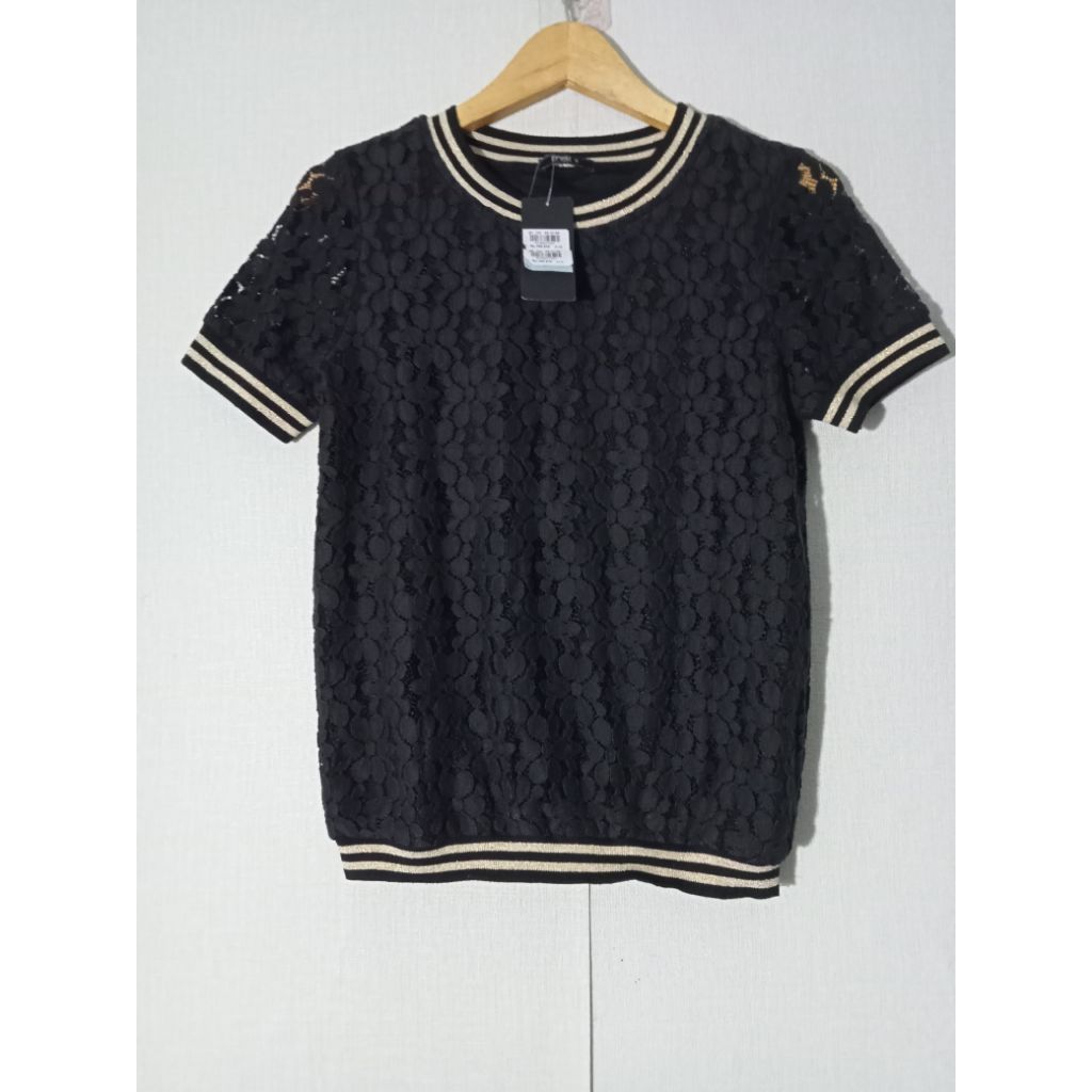 Eprise - Atasan Brokat Hitam Size S