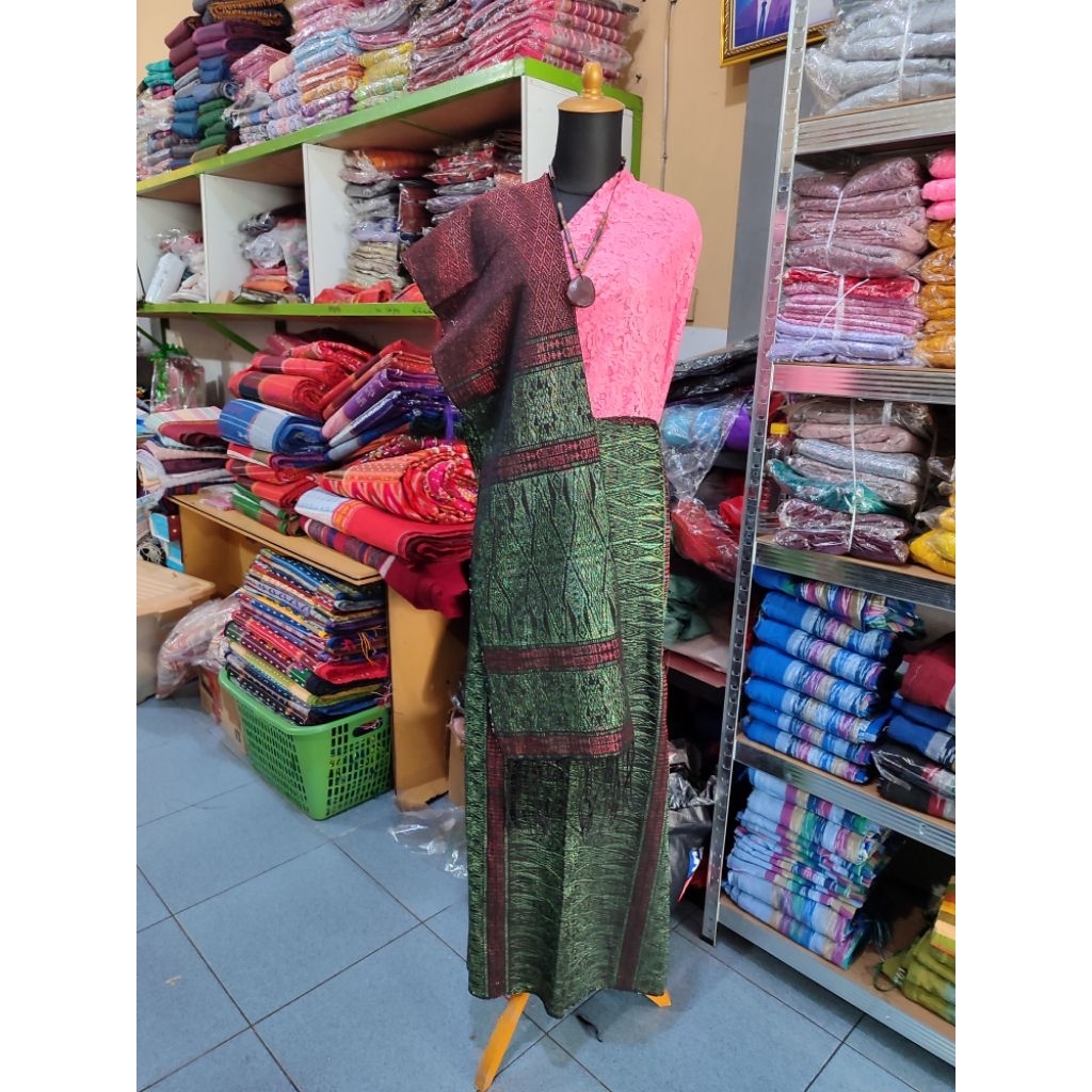 tumtuman pull kristal purada kilau tenun siantar cantik dan berkelas