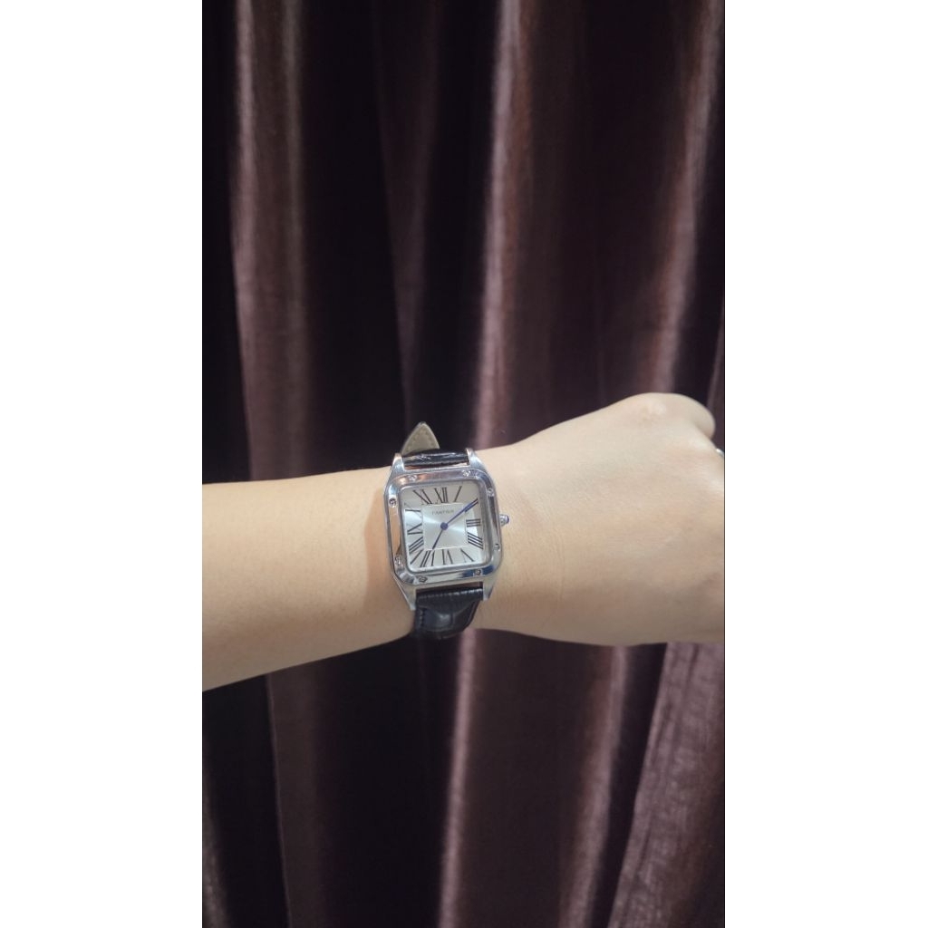 Jam tangan Cartier Santos Black