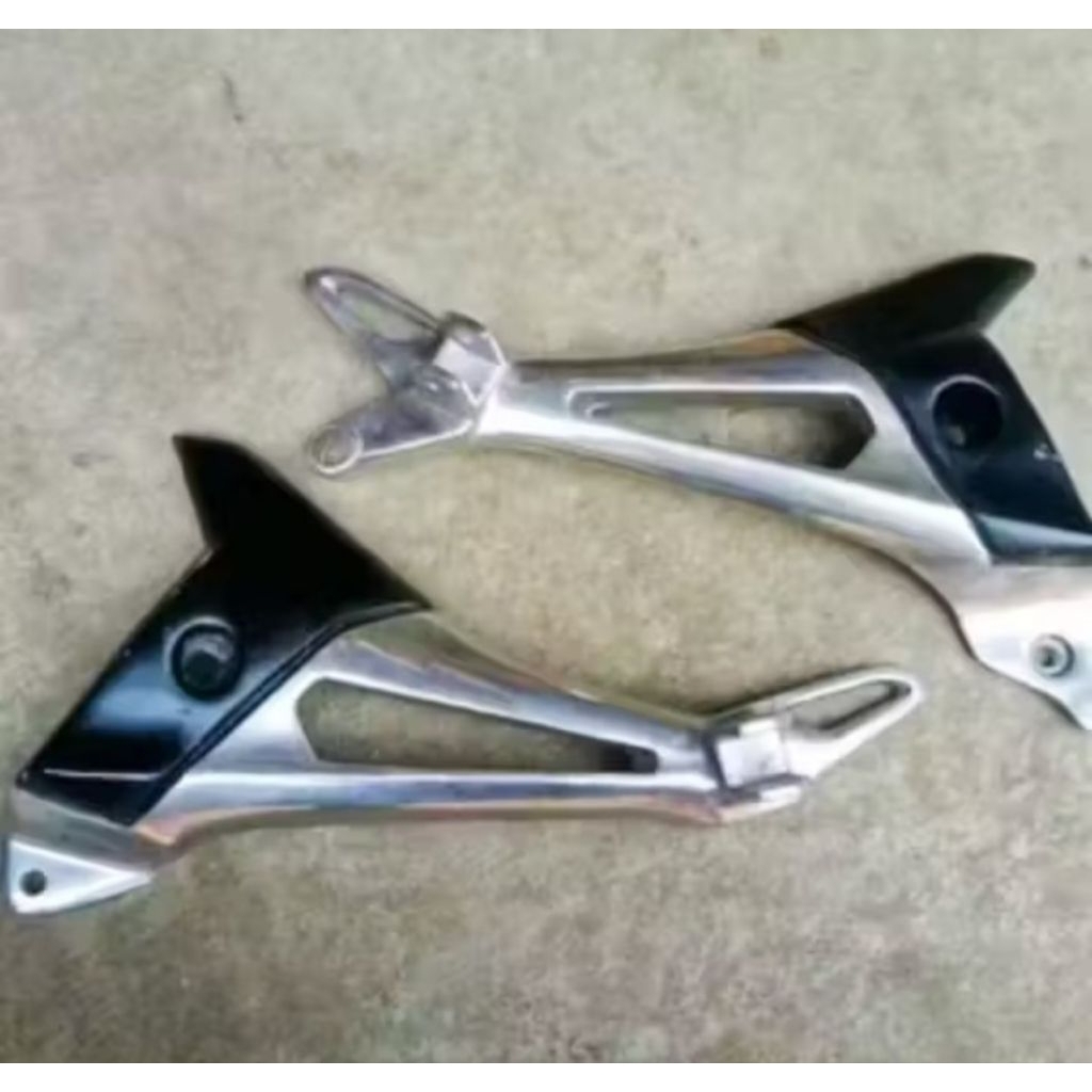 postep Supra x 125 new footstep belakang Supra x 125 new footstep Revo lama Madfi variasi