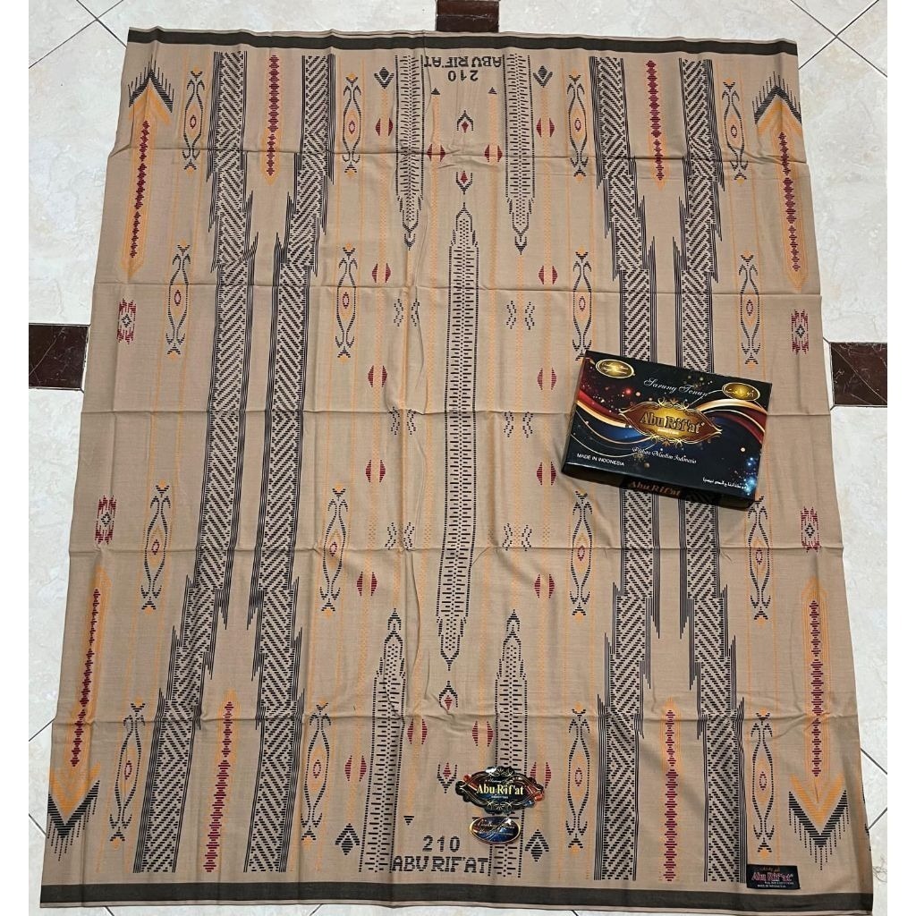 Sarung abu rifat 210 motif Sarung abu rifat batik kembang Sarung katun dewasa Original 100%
