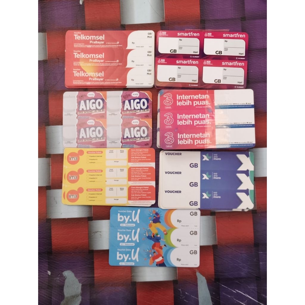 BUNDLE VOUCHER KOSONG ALL OPERATOR. ISI 30 SN PER OPERATOR. CEK DESKRIPSI.