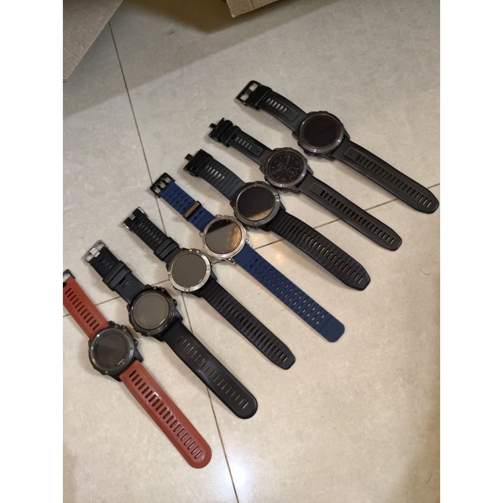 jam smartwatch garmin