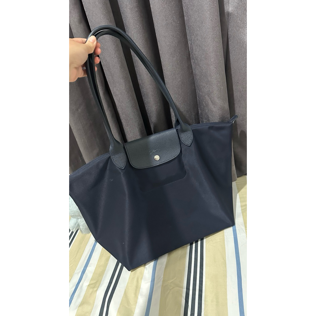 preloved longchamp la pliage neo large long handle navy tas