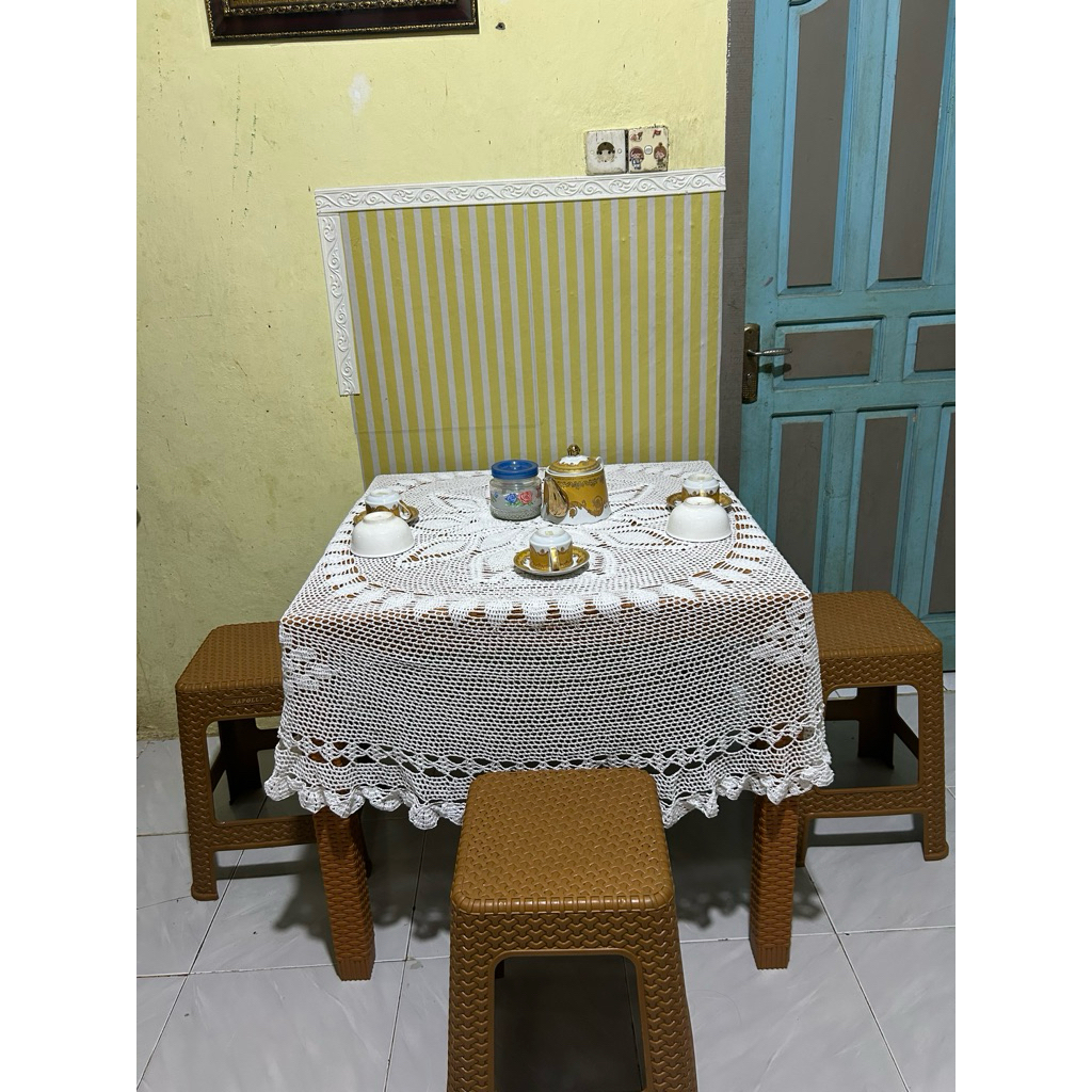 TAPLAK MEJA MAKAN RAJUT BULAT SUPER BESAR