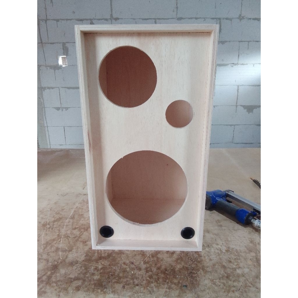 box speaker 6 inch + 5 inch + 3 inch .