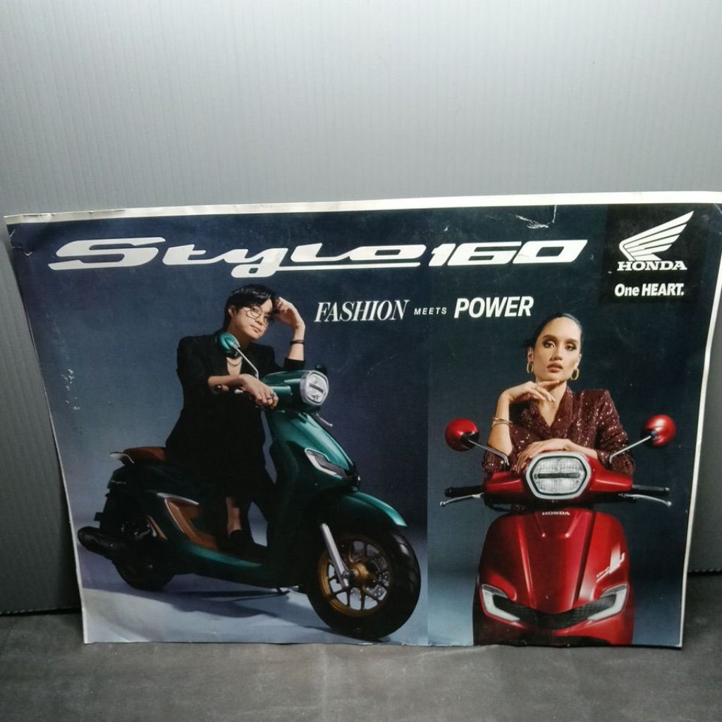 poster brosur leaflet Honda Stylo 160