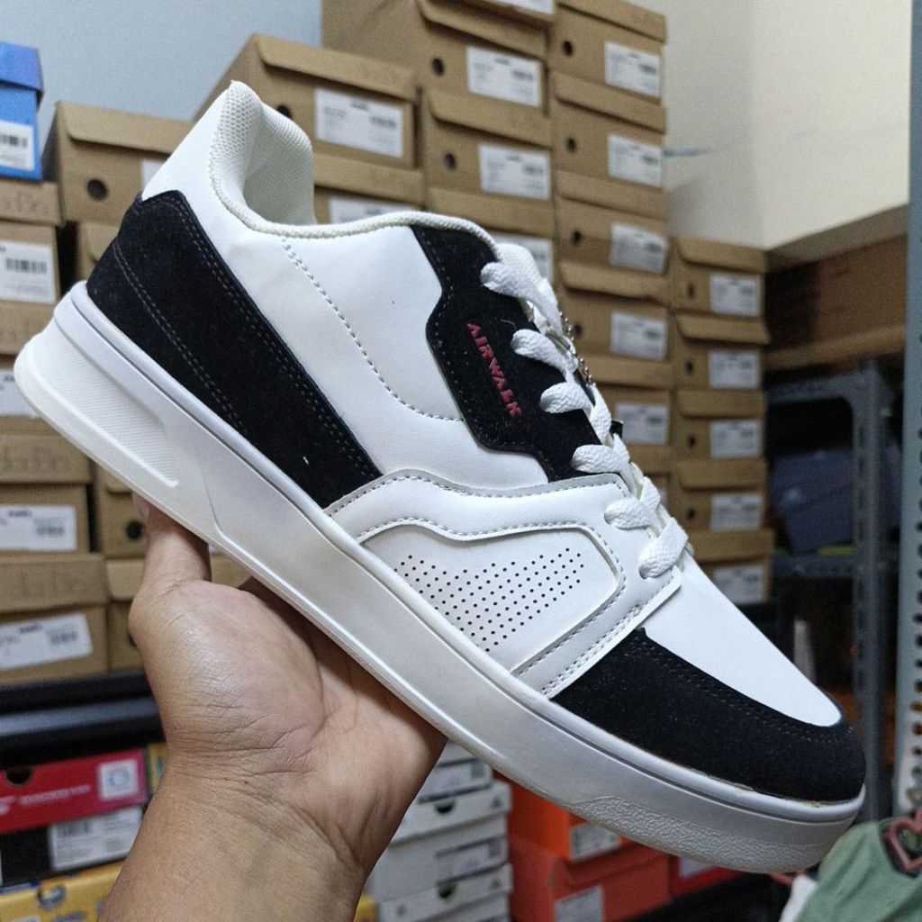 Sepatu Sneaker's Pria Airwalk Burton  White Black Original Resmi Sport Station