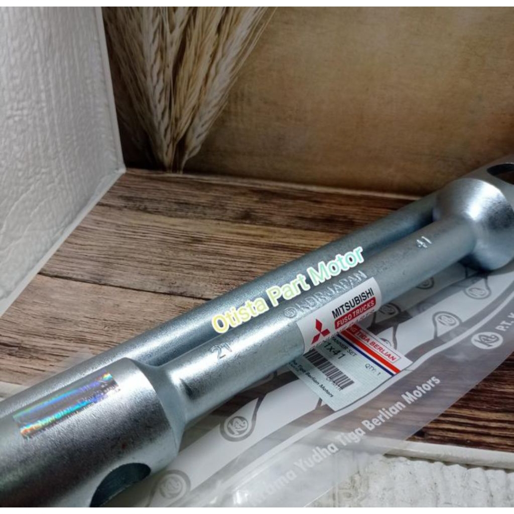 KUNCI RODA CANTER PS125 PS136 PS 125 136 TURBO 21X41 KDR JAPAN ORI