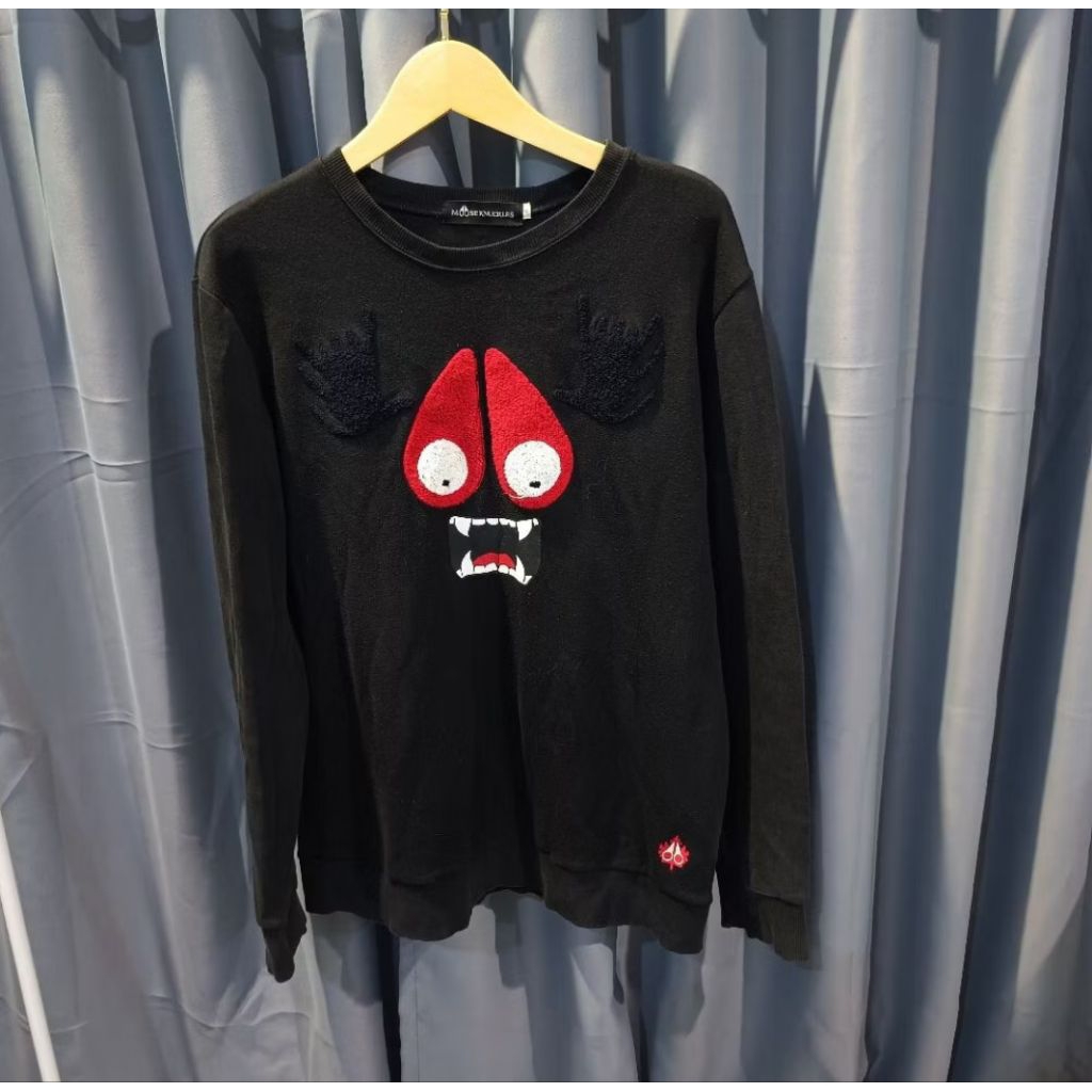 #1114 - MOOSE KNUCKLES Crewneck Premium