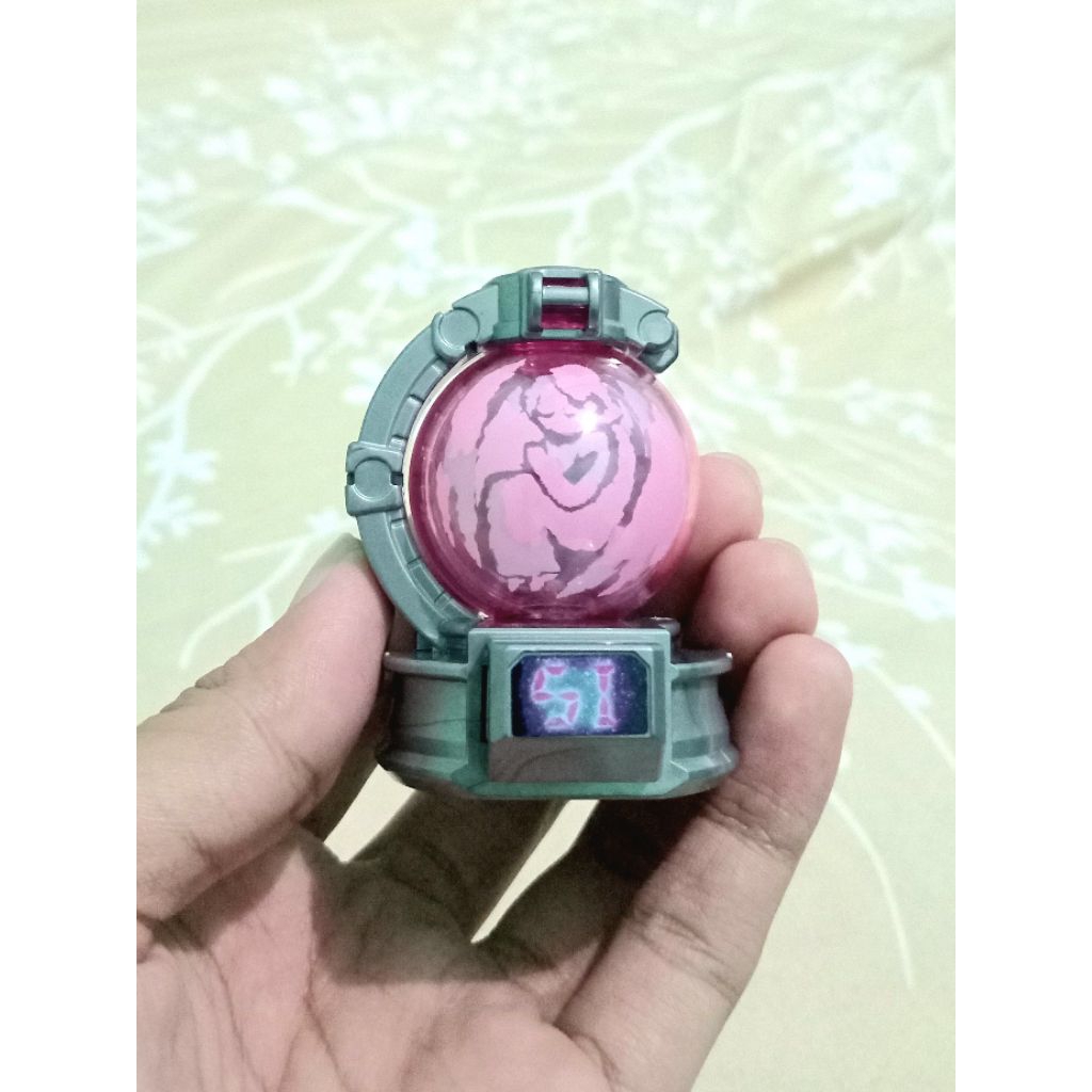 Uchu Sentai Kyuranger / 51 Otome Kyutama