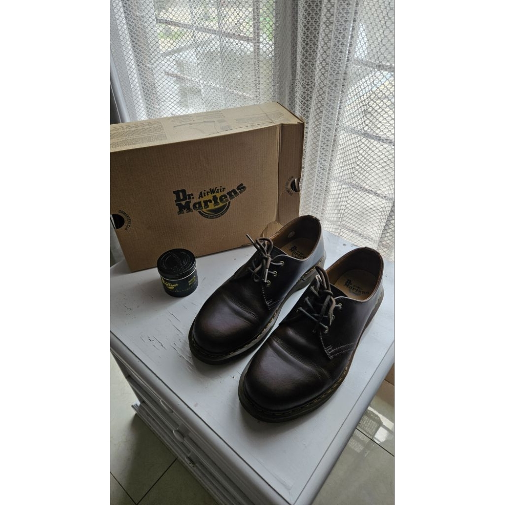[Preloved] Sepatu Docmart, Dr. Martens Core 1461 Gaucho, Warna: Dark Brown, Ukuran: 43, Include: Box