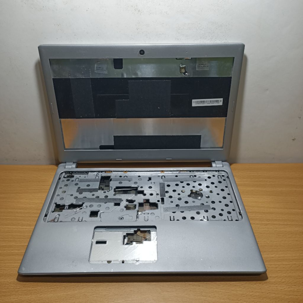 Kesing Casing Case Original Laptop Acer Aspire V5-431 V5-471