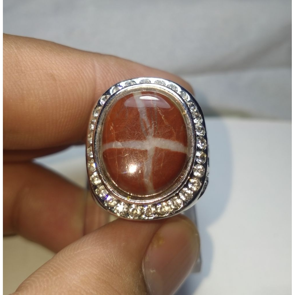 Batu tapak jalak jesper ati ayam