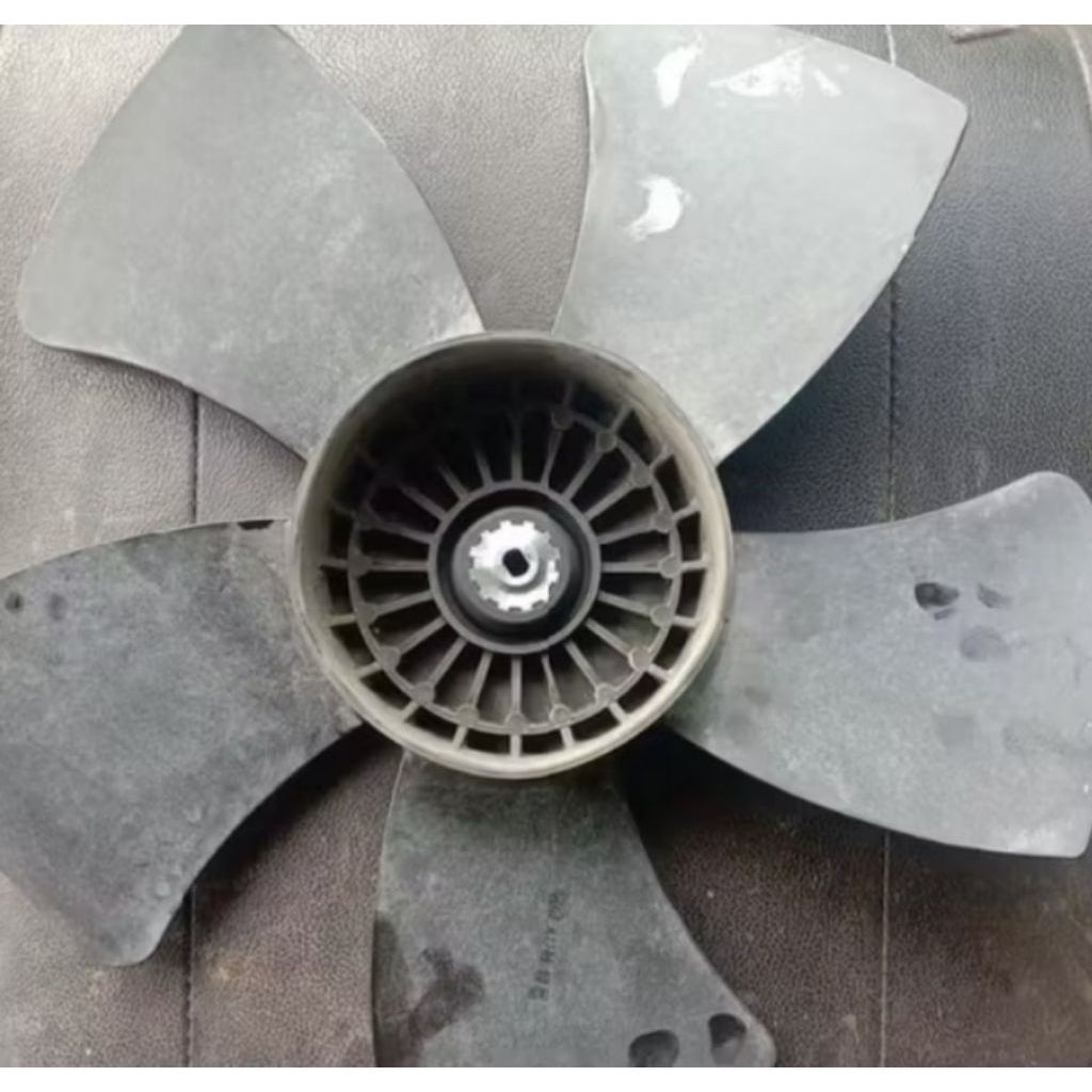 BALING KIPAS RADIATOR GRAND MAX LUXIO AVANZA ORIGINAL SECOND COPOTAN