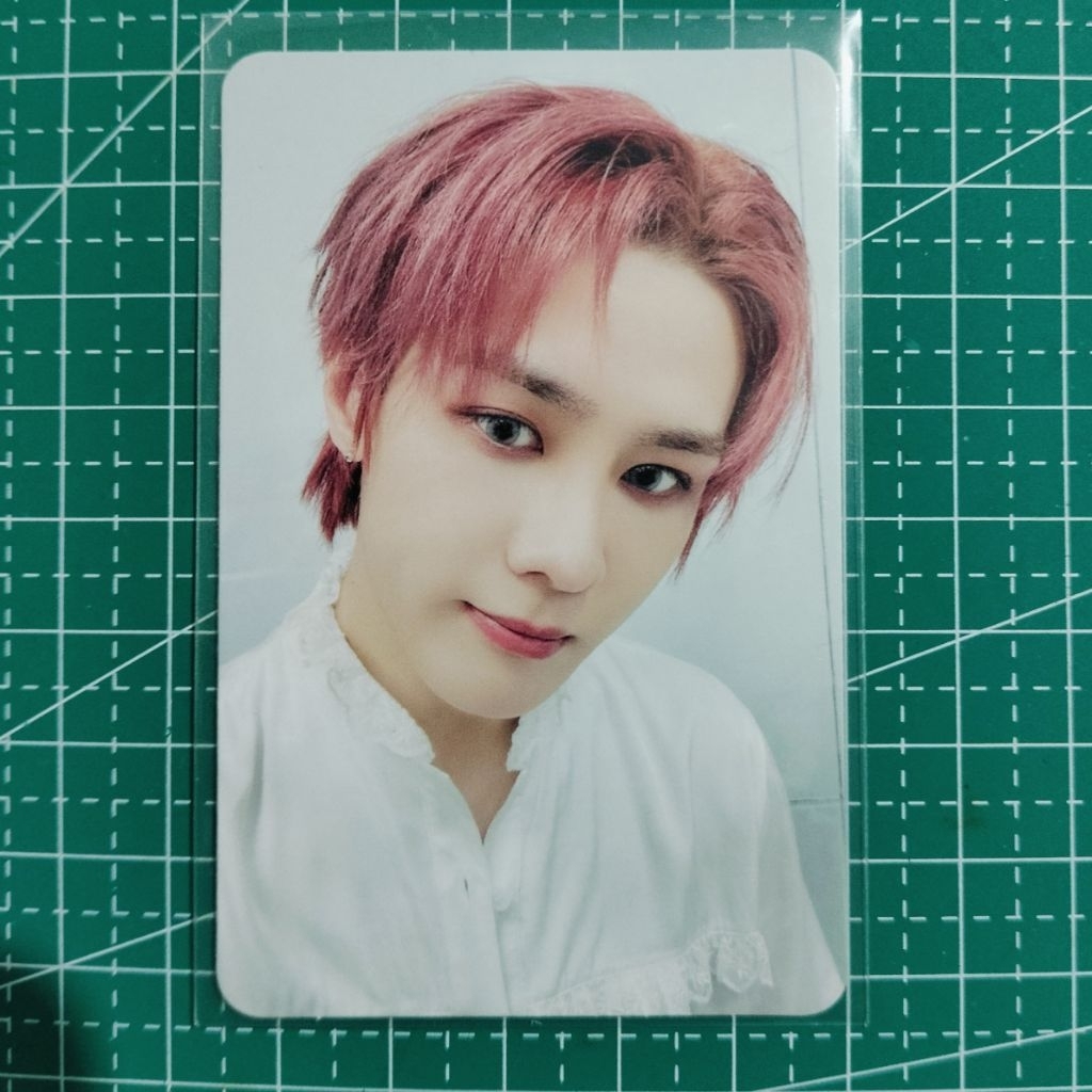 [READY STOCK] OFFICIAL PHOTOCARD KUN WAYV TC CCOMAZ GREEN SELCA