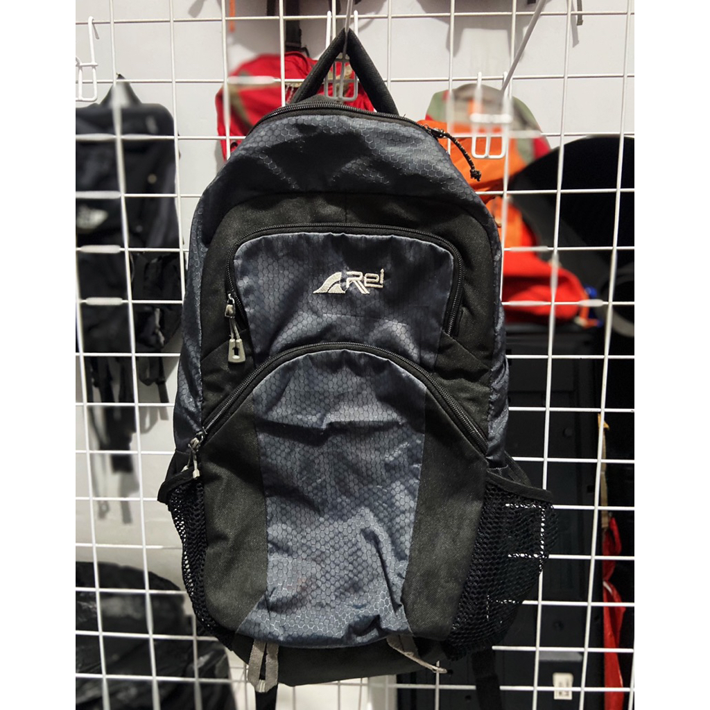 tas daypack arei 25/30L