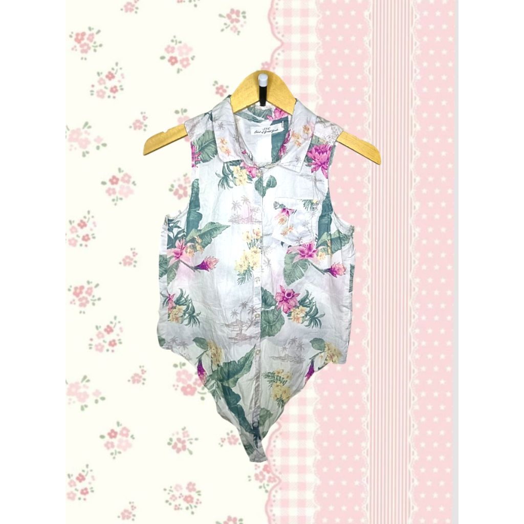 H&M LOGG Floral Sleeveless Top Y2k Style 2000's