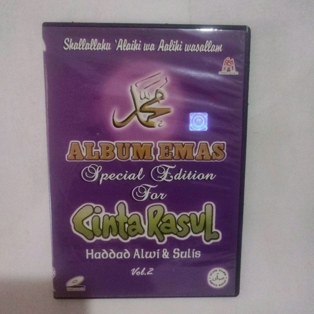 VCD ALBUM EMAS  CINTA RASUL HADAD ALWI & SULIS