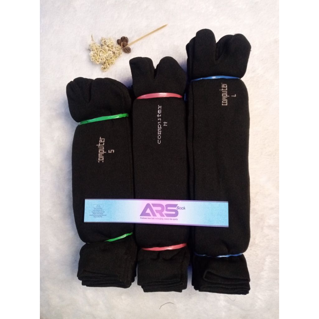 ARS Lusinan Kaos Kaki Muslimah Jempol Polos Hitam Bahan Polyester Computers Desain