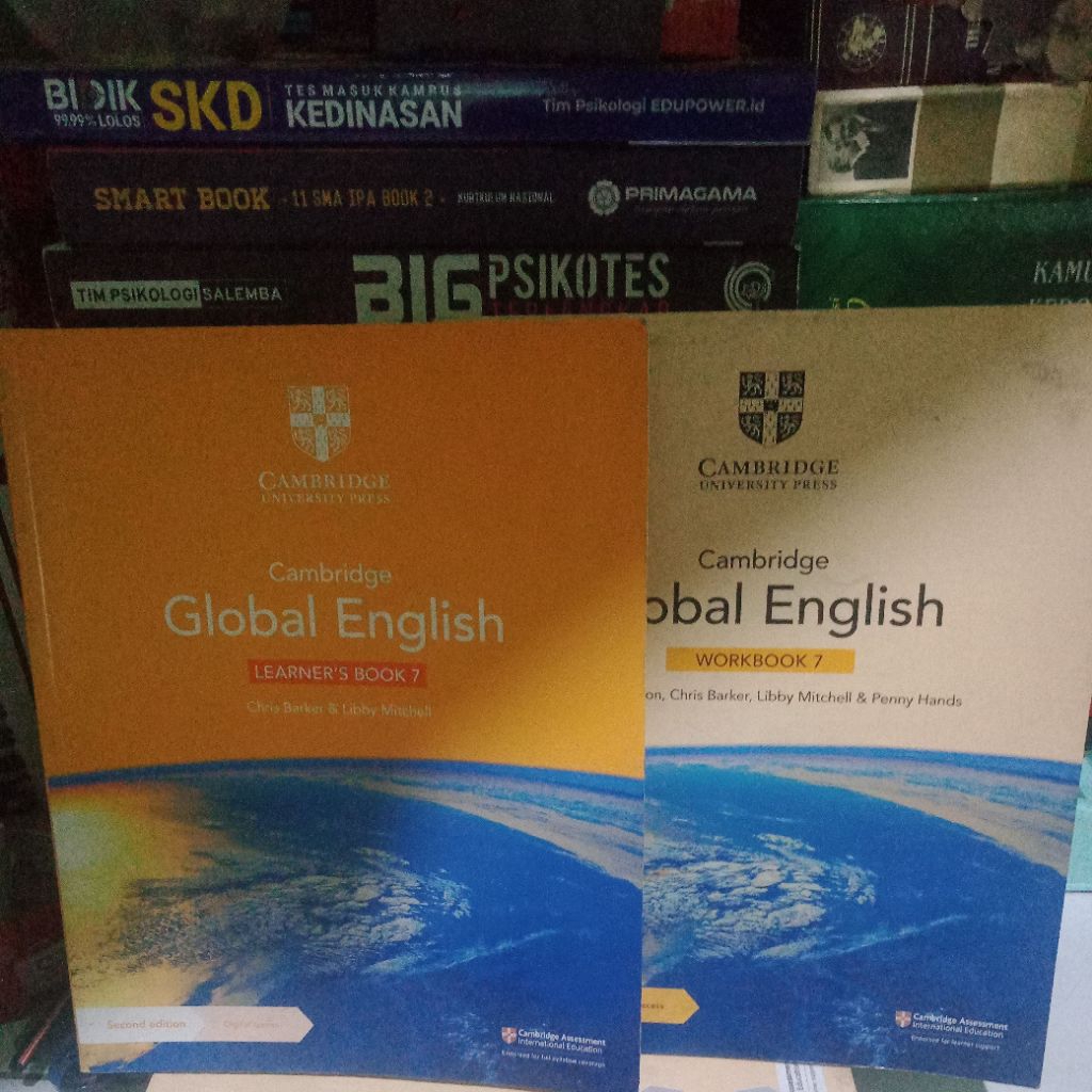 BUKU CAMBRIDGE GLOBAL ENGLISH LEARNER'S BOOK 7 WORKBOOK 7