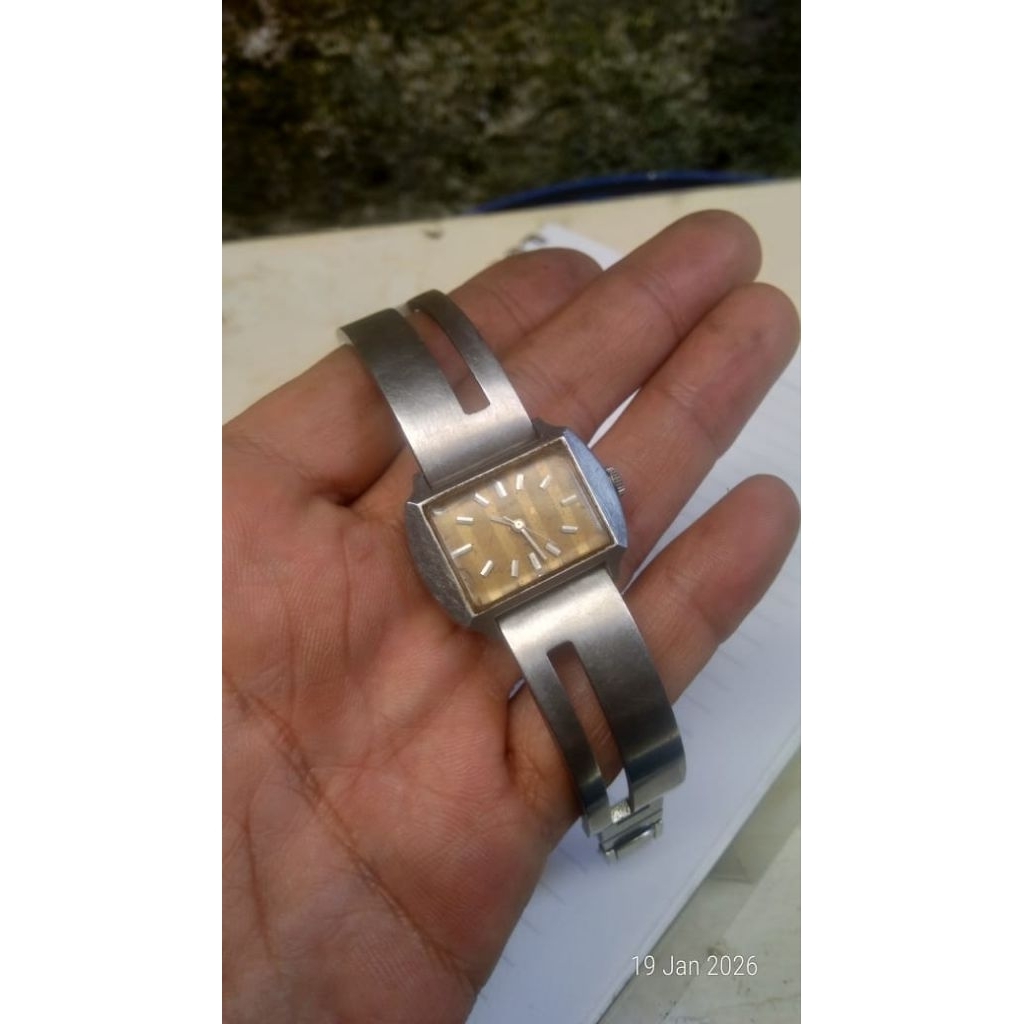 Seiko Silver angel manual winding vintage