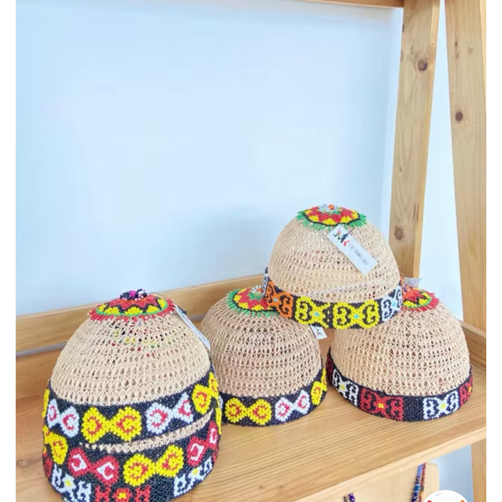 Kayan Art - Topi Rotan Manik Cowo / Kopiah Rotan Cowo Manik Dayak Kalimantan
