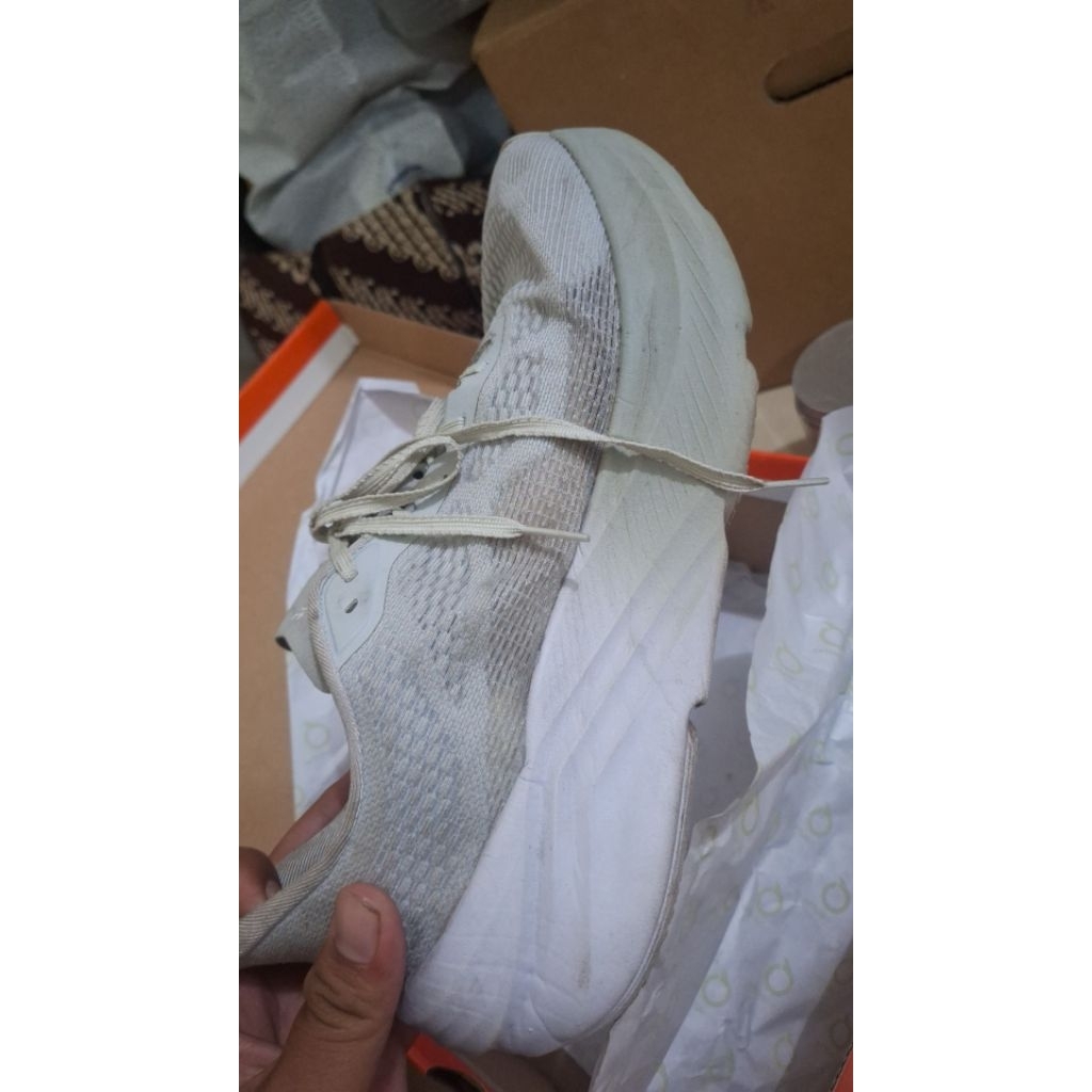 sepatu running ortus