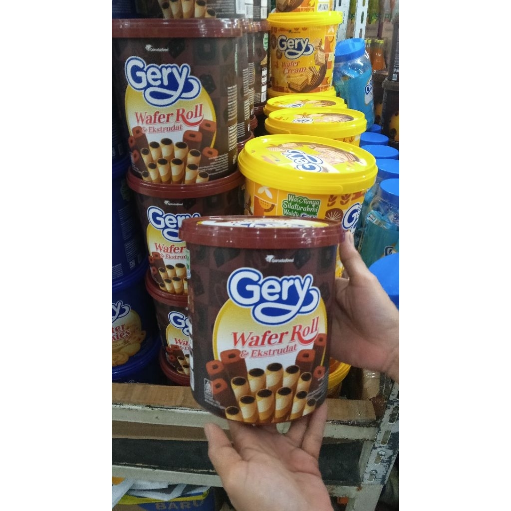 Gery Wafer Roll & Ekstrudat Toples Timba 350gr Jajan/Kue Lebaran Kemasan Toples