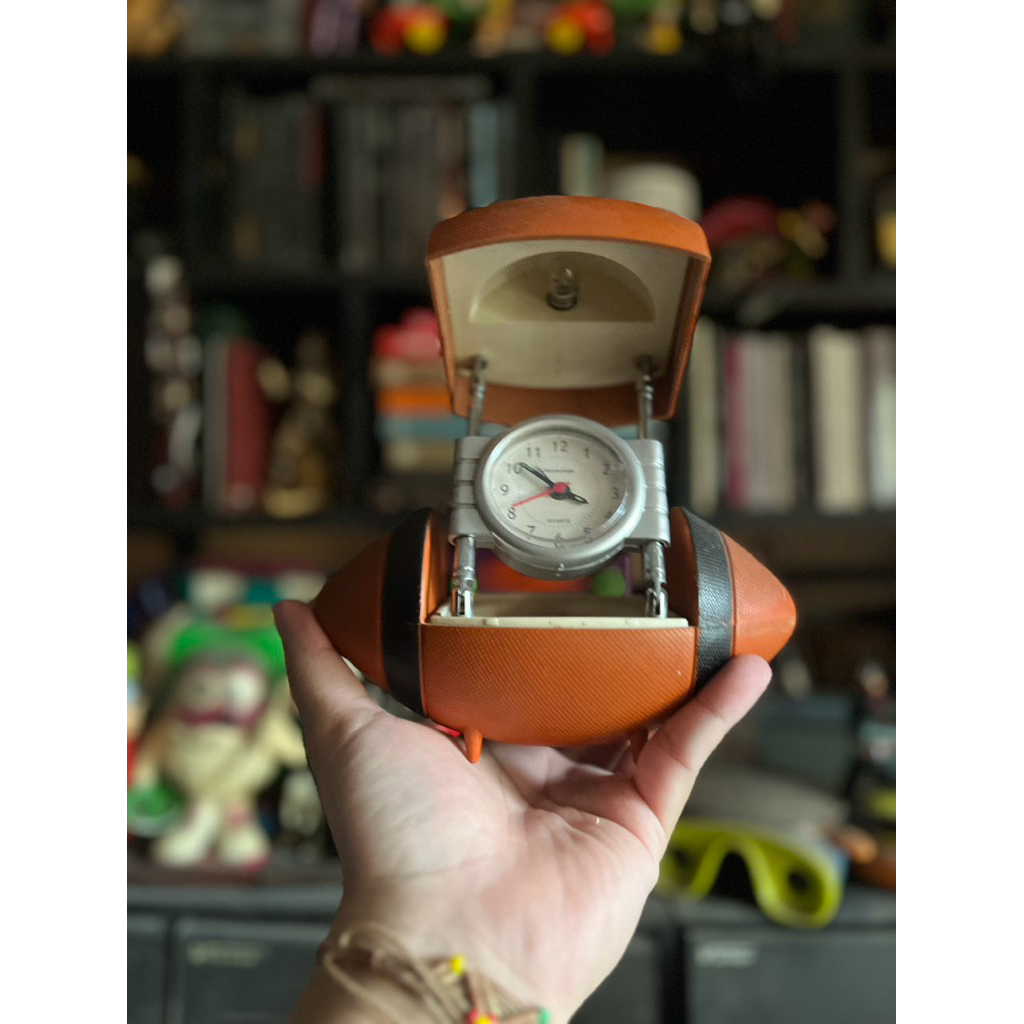 Jam Jadul Rugby Ball Vintage