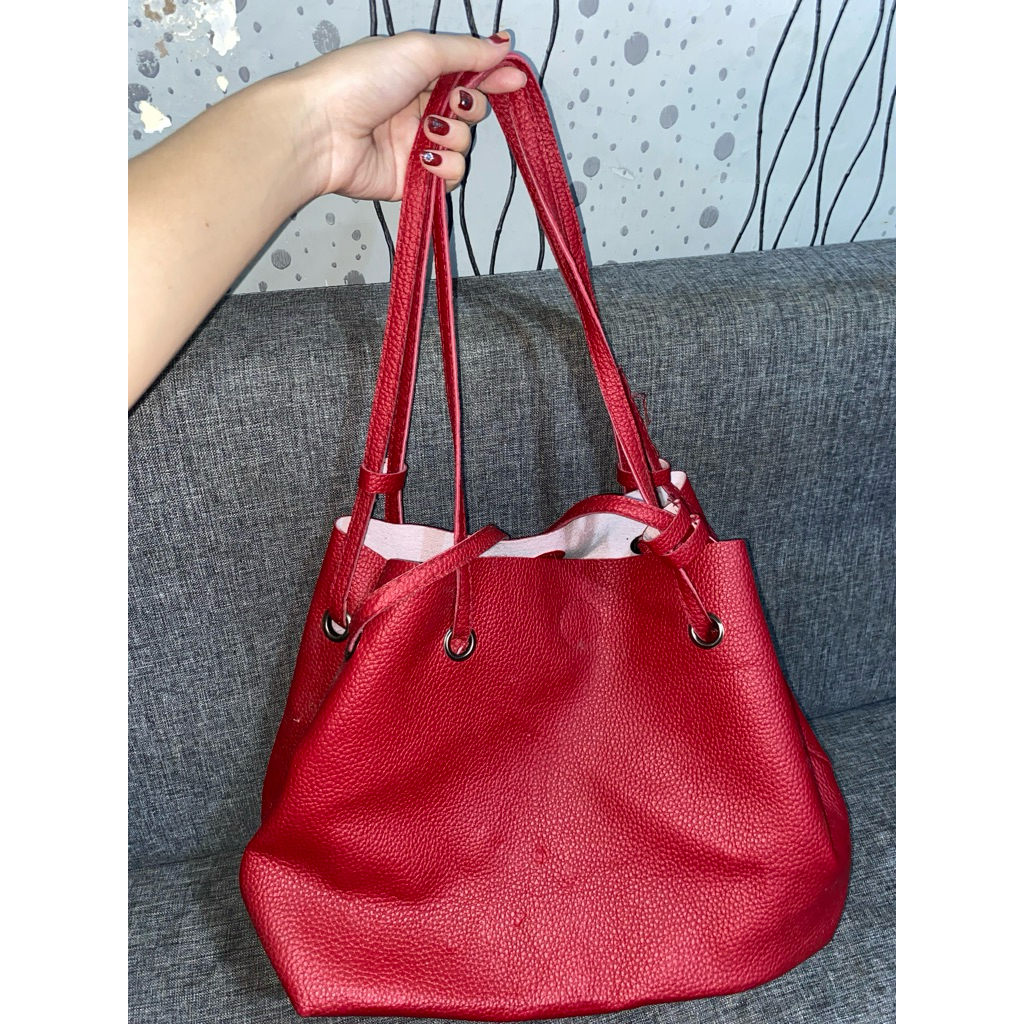 tas merah preloved