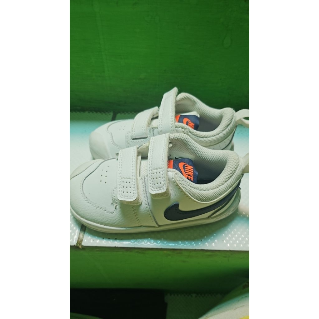 preloved sepatu nike anak PICO 5