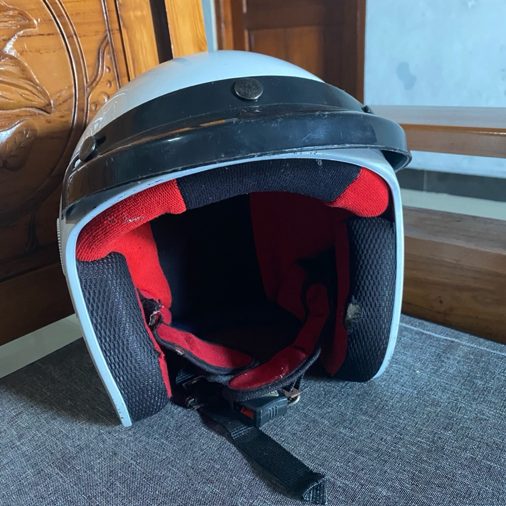 Helm TRX-S Model Scoopy Second Ori