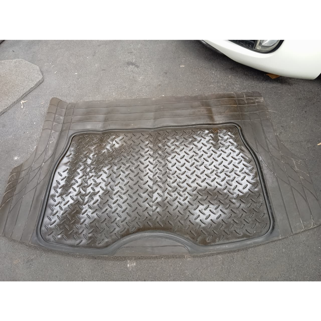 2160 TD karpet bagasi mobil universal transparan hitam