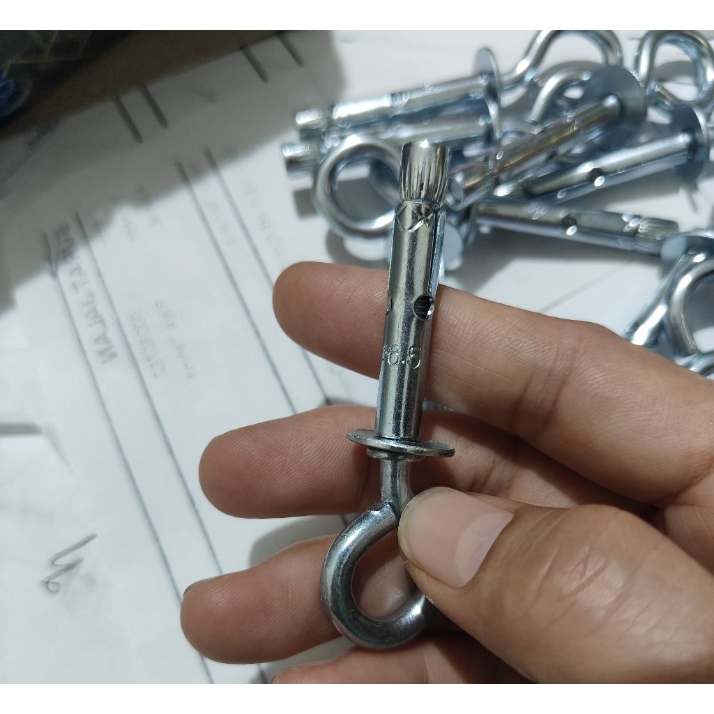 eye dynabolt m6x40 mm 6,5mm baut tanam mata M6 x 40 gantung tertutup eye bolt m5x6x40 6,5 mm/ eye dy