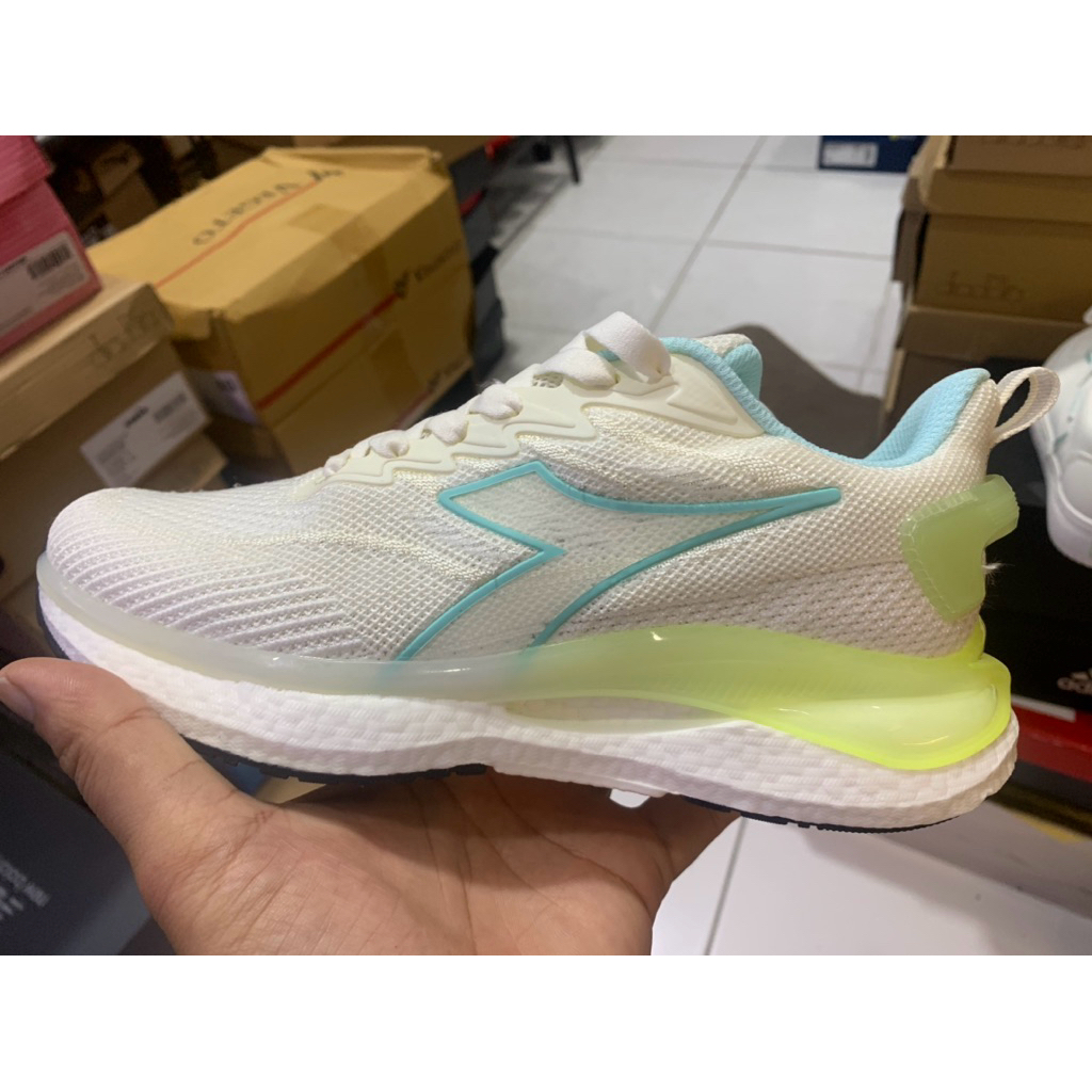 obral sale diadora running women