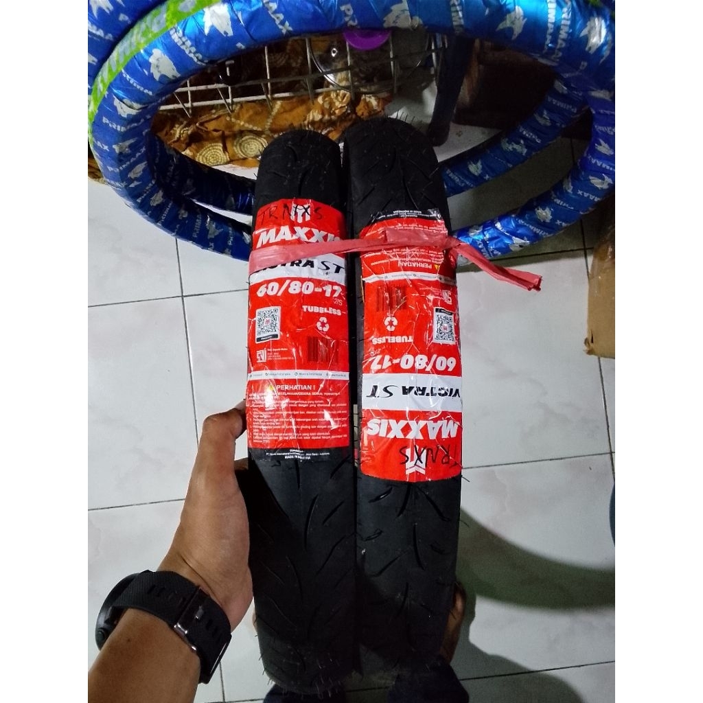 maxxis Victra 60/80 ring17