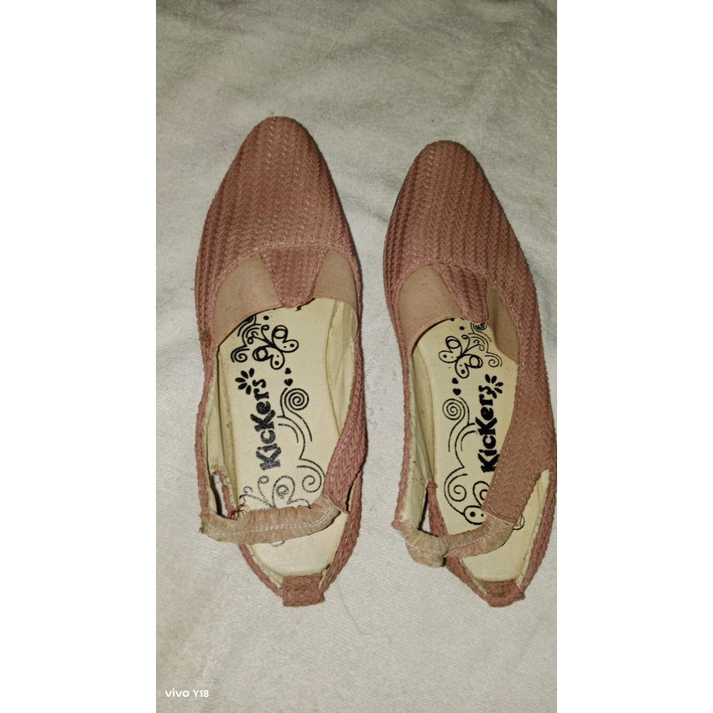 preloved sepatu balet wanita rajut kickers uk,38/39