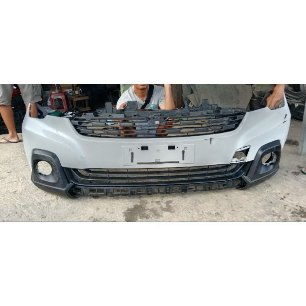 Bumper suzuki XL7 original