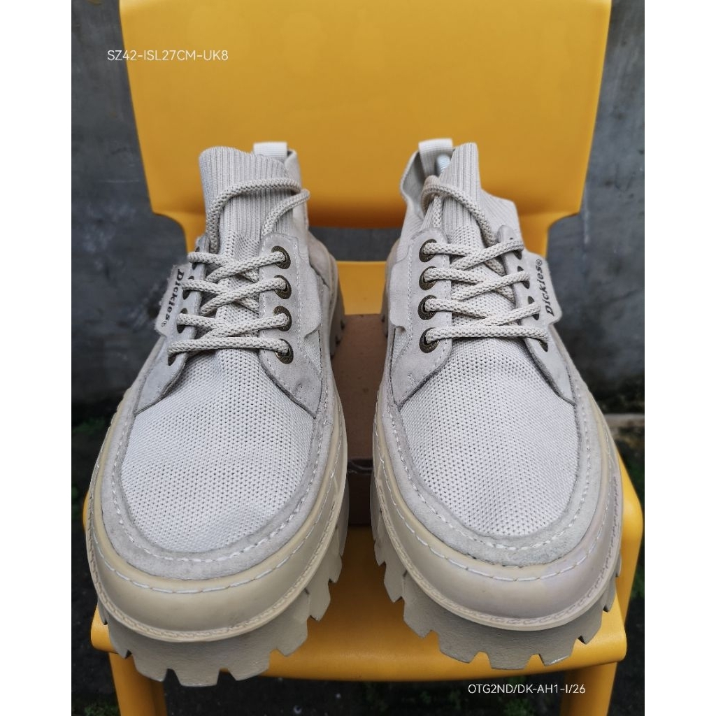 Sepatu Dickies