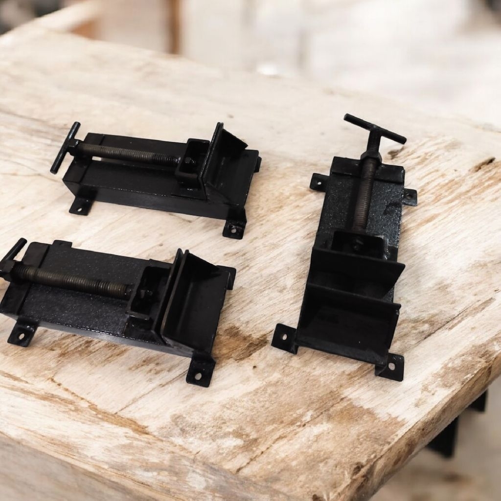 Ragum Penjepit Holo Besi dan Baja Ringan Panjang 20cm  Alat Pemegang Praktis untuk Proyek dan Indust