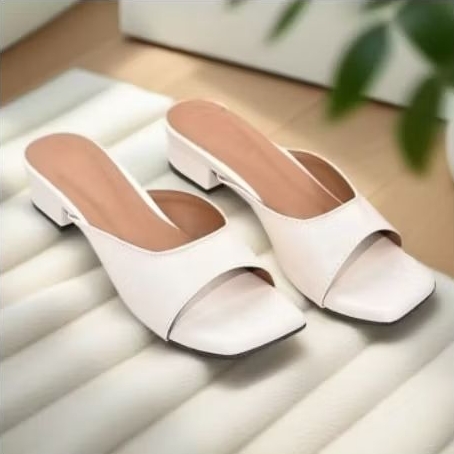 SANDAL. WANITA. KOKOP. KEKINIAN.HAK.TAHU.3CM.SIZE.JUMBO.DARI.UKURAN.37-45