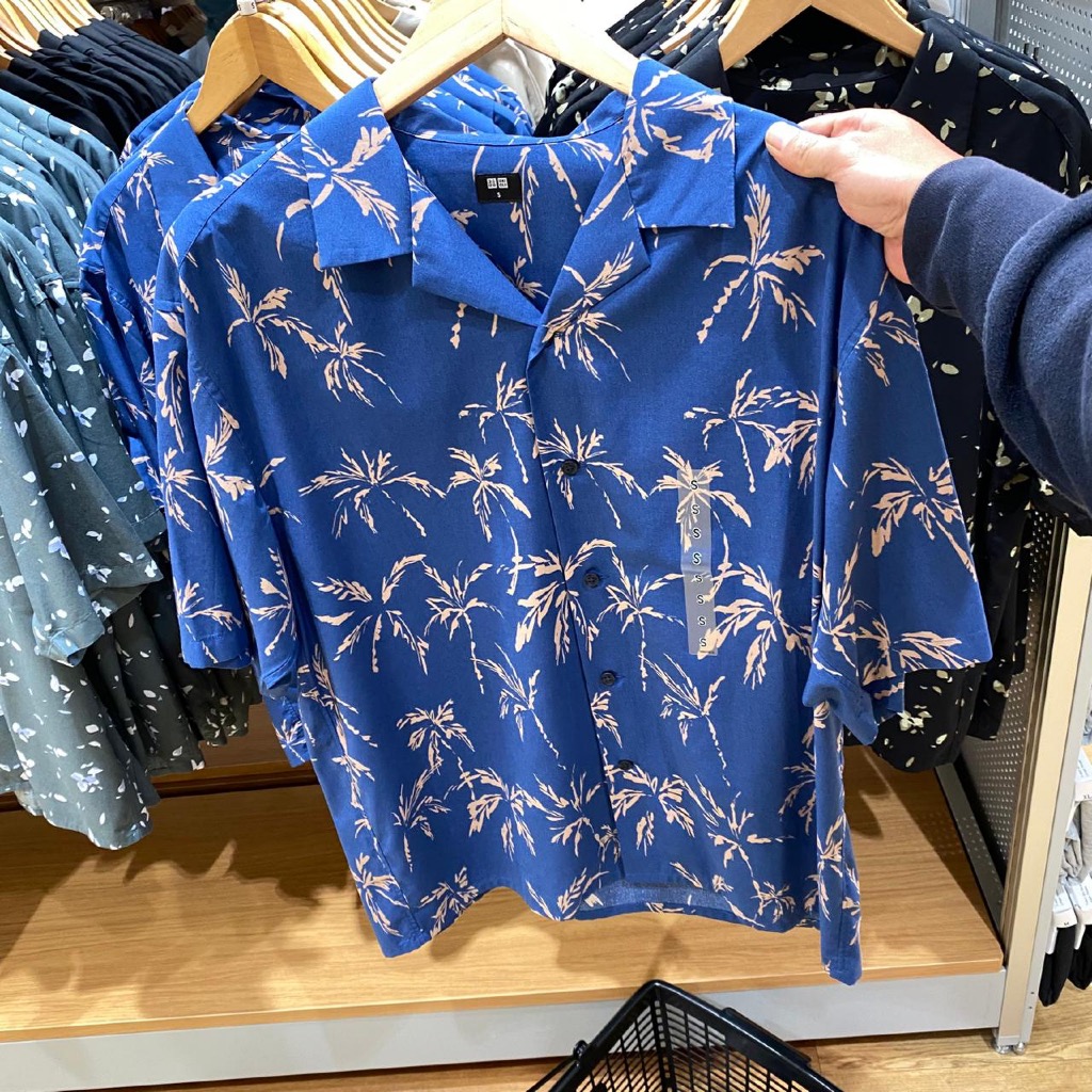 Jastip. Kemeja Kerah Terbuka Uniqlo (MAN)