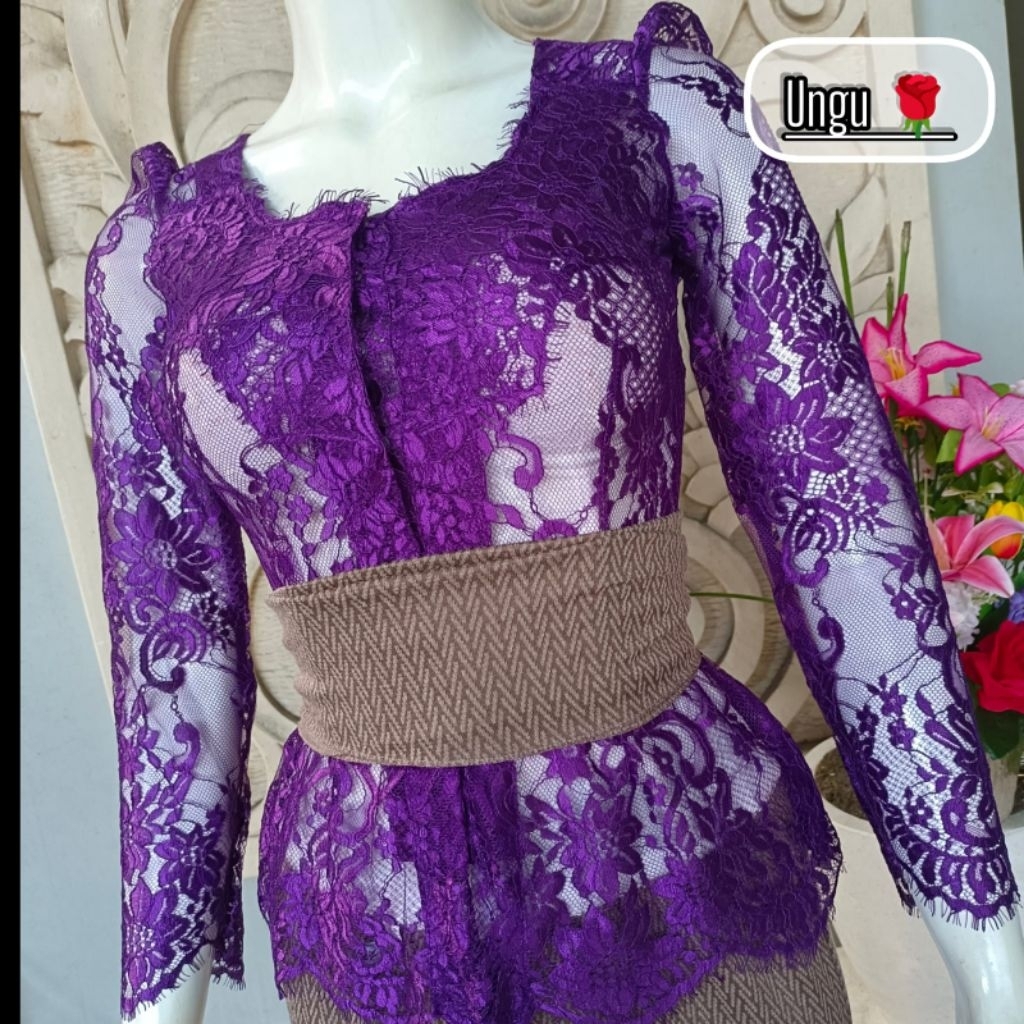 Kebaya Jadi Semifrance Metalik Ungu // Kebaya Ungu