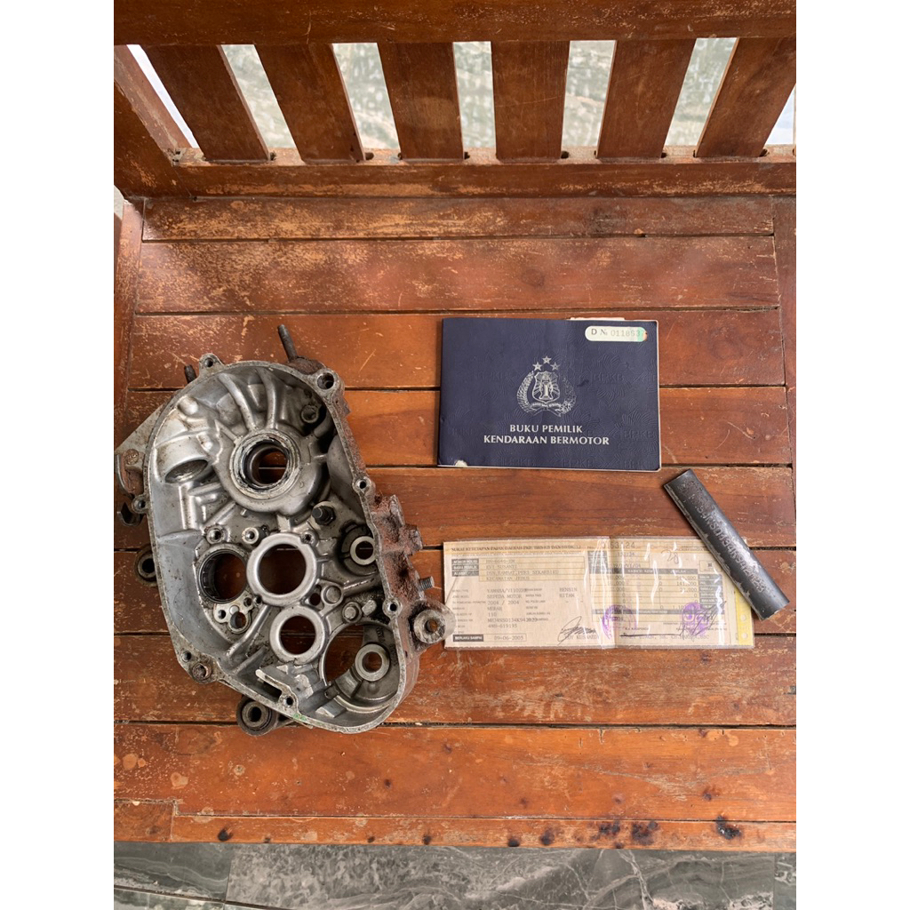 DOKUMEN LENGKAP YAMAHA F1Z R TAHUN 2004 WARNA MERAH PLAT BN