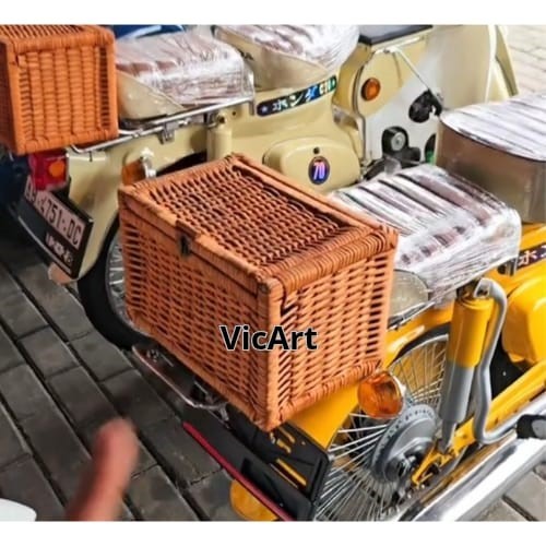 Keranjang Sepeda Motor Kotak Rotan Asli Clasic Aestetik