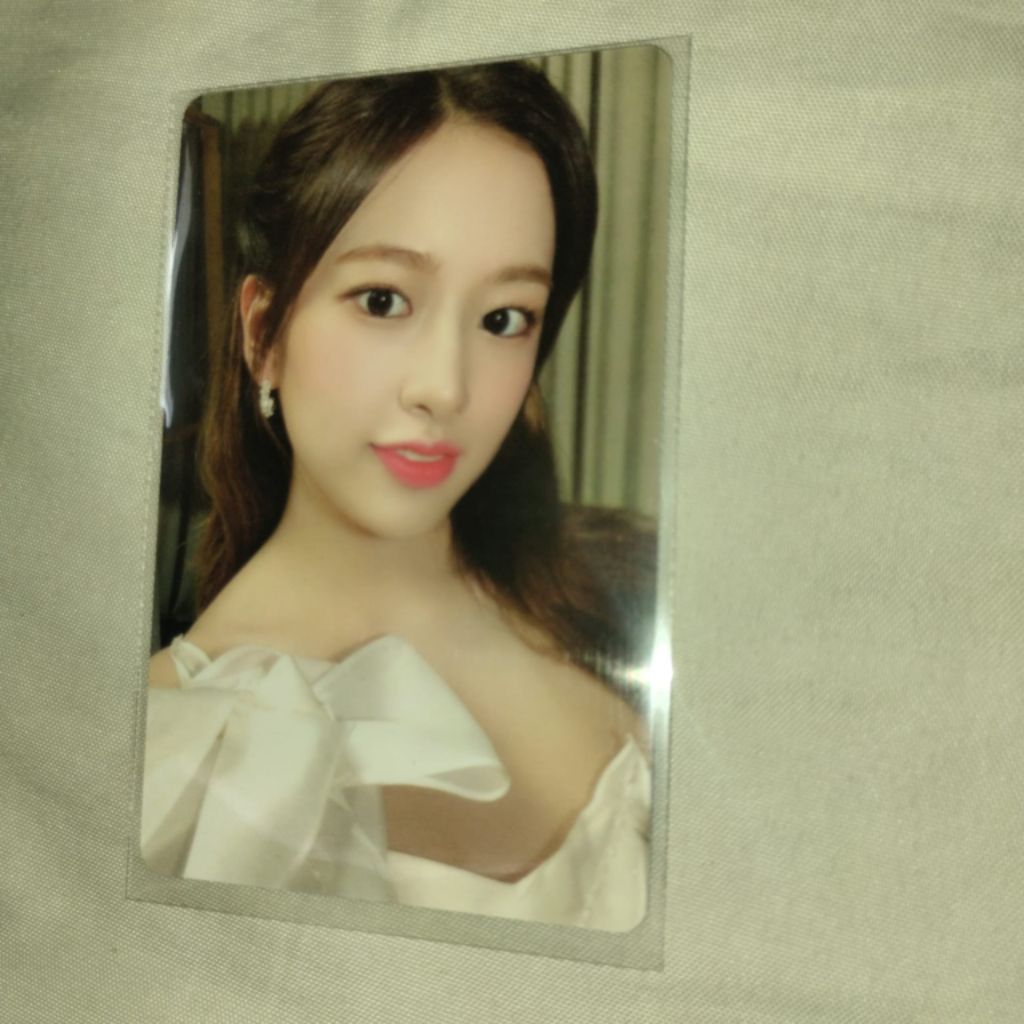 photocard yujin izone online concert : oneiric theater kinho