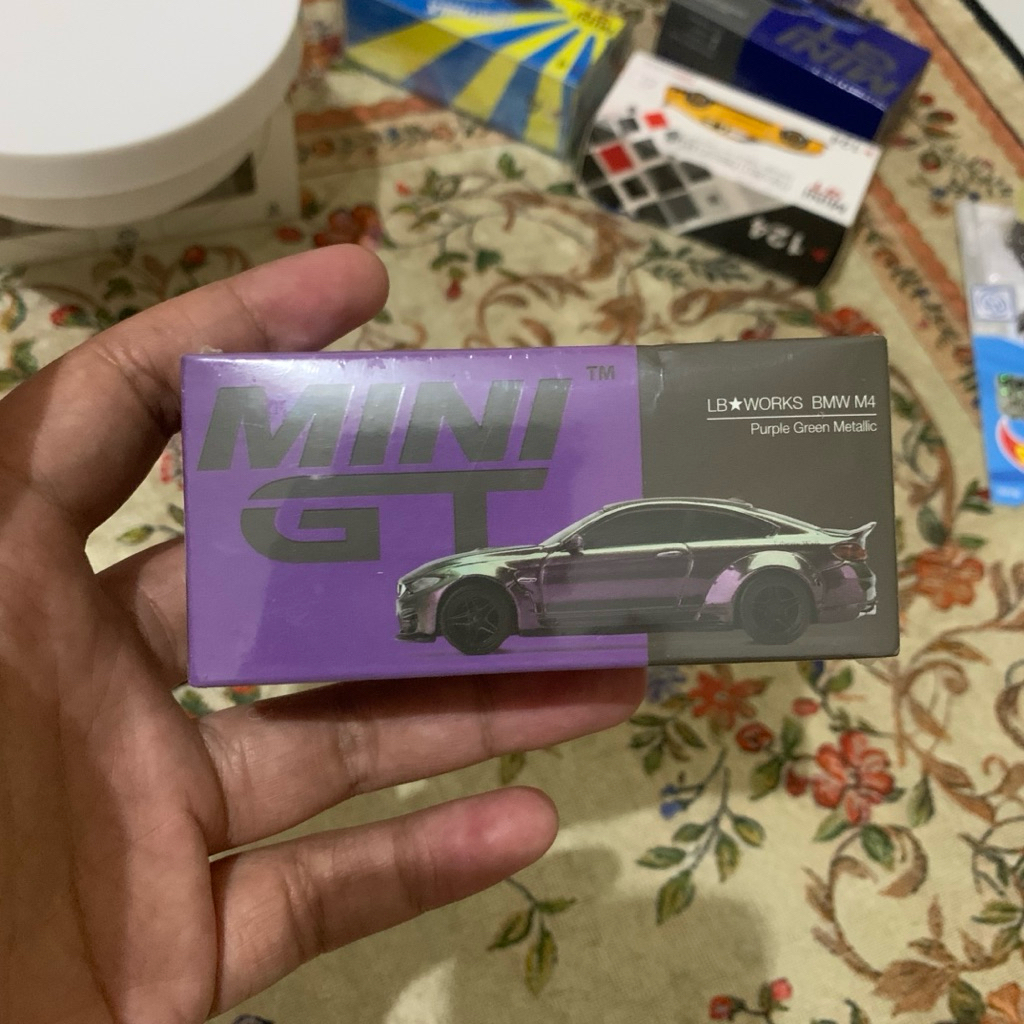 Mini Gt BMW M4 LBWK Purple Green Metalic No 228 [SEGEL]