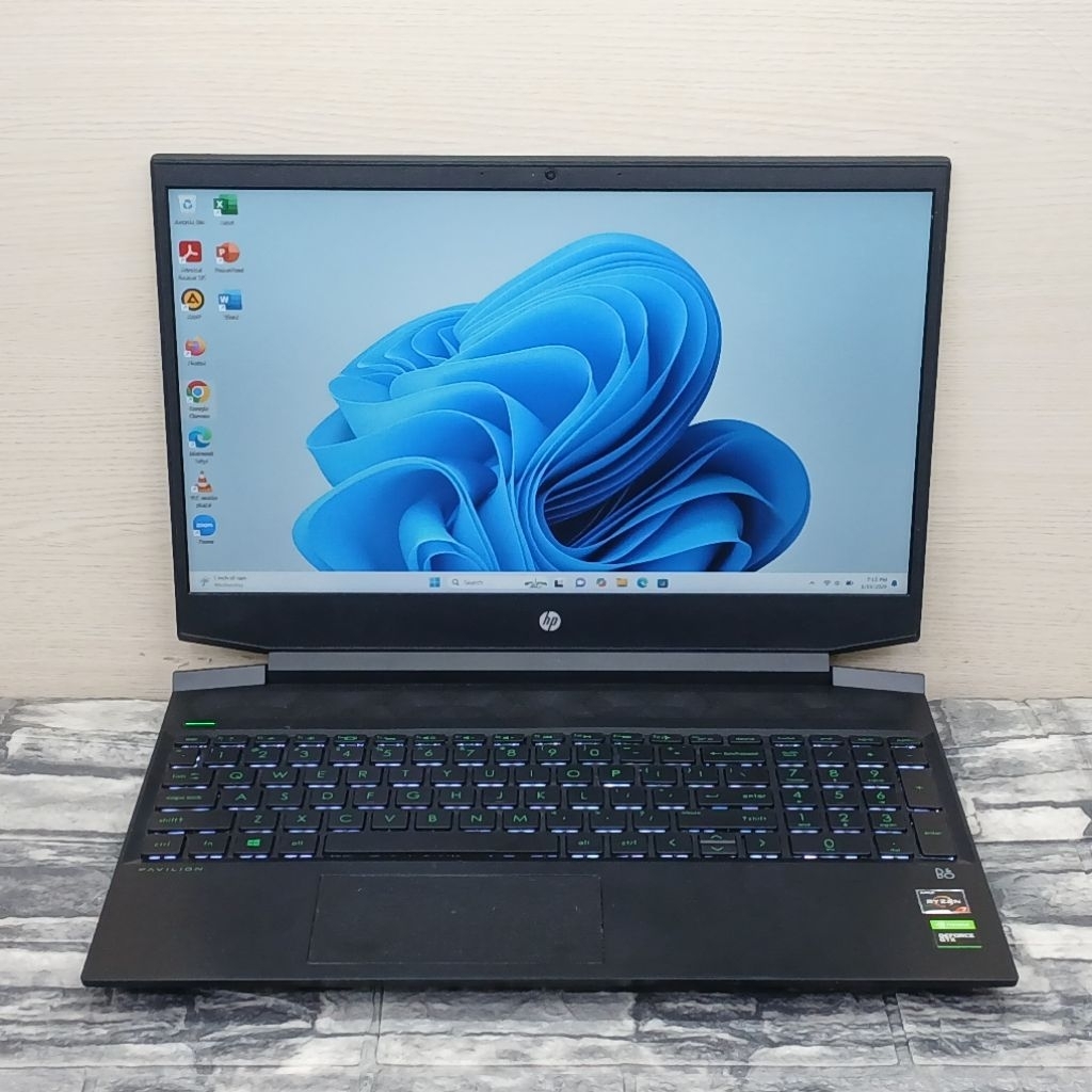 LAPTOP HP PAVILION GAMING 15-EC0002AX AMD RYZEN 7 3750H 8GB SSD 256GB GTX 1650